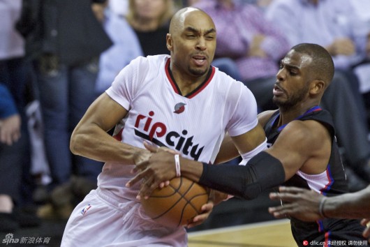 赛的跳板 赛的跳板